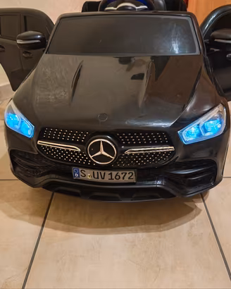 Auto elettrica per bambini 