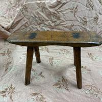 ANTICO SGABELLO DA MUNGITURA ORIGINALE DEL 1900