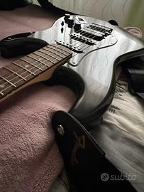 Fender Squier Affinity Stratocaster HSS