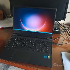 PC Laptop HP Victus  15,6" 40GB-DDR4 - 1TB
