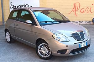 Lancia Ypsilon 1.2 benz 100.000km NEOPATENT