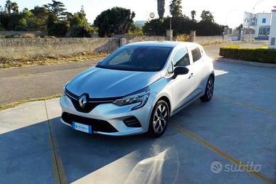 RENAULT Clio Blue dCi 100 CV 5 porte Evolution