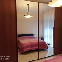 Armadio ante scorrevoli massello