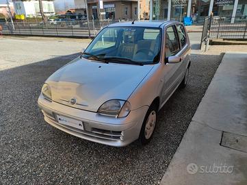 Fiat 600 1.1 Active 54 CV #NEOPATENTATI 26.000 Km 4.300 €, a Ospitaletto  176123786 