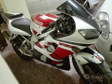 Yamaha r6 yzf anno 99