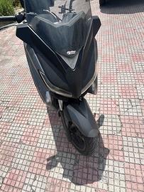 Yamaha X Max 250 ABS