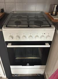 Cucina a gas Electrolux