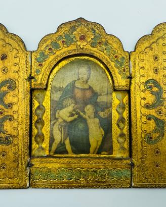 Trittico devozionale in legno dorato