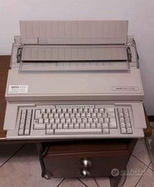 Macchina da scrivere  Olivetti ET 2200