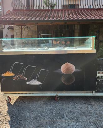 Banco carapine gelato e granita