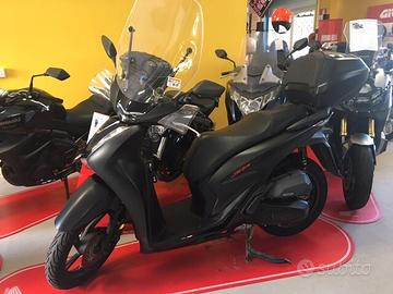 Honda SH 125 ABS + TCS