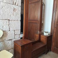 Mobile antico con specchio per negozi casa vacanza