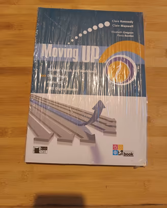 Moving up. Student's book-Workbook. 