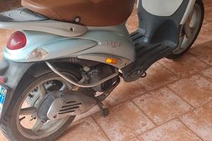 Piaggio - 2004