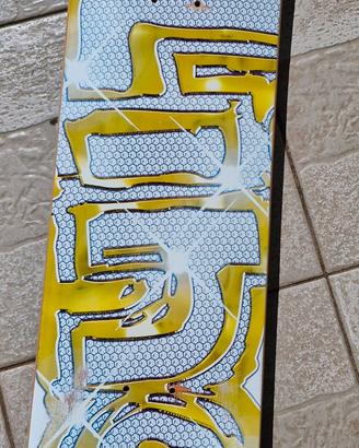 Skateboard tavola Blind nuova di pacca