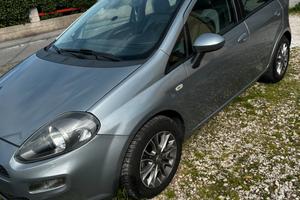 Fiat Punto Evo - Tenuta bene, motore perfetto.