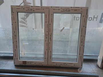 Finestra 2 ante PVC bianco