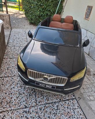 Volvo XC90 biposto elettrica per bambini