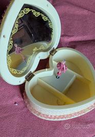 carillon vintage con bambolina