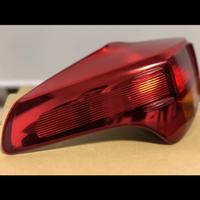 Toyota Rav 4 2013-2015 SX Faro Fanale Posteriore