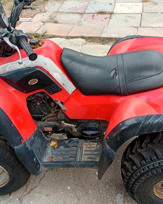 quad 180 cc  usato ma funziona benissimo ò