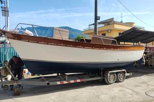 Gozzo sorrentino in legno e vtr