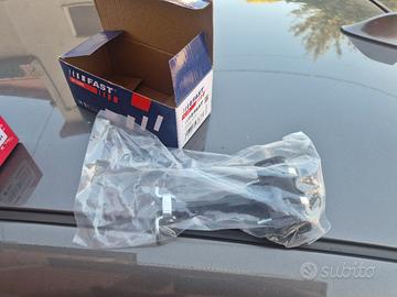 fermaporta anteriore alfa 159