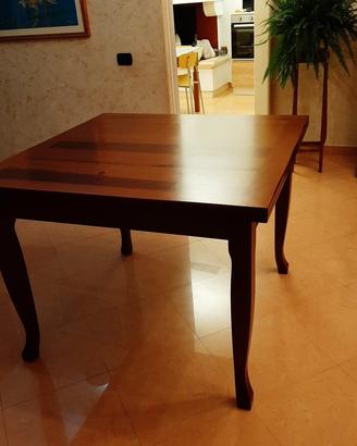 Tavolo a libro in legno massello con sedie