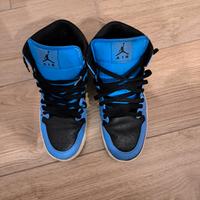 air Jordan 1 mid university Blue black