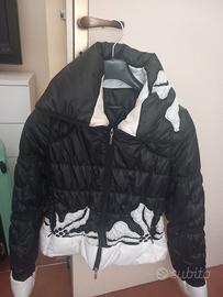 piumino corto bianco e nero