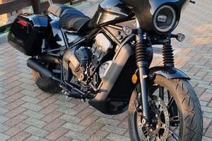 Moto Morini Calibro Bagger 2025 con scarico