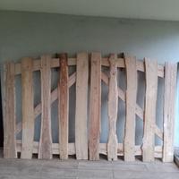 Cancello in legno di castagno