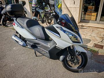 Kymco Downtown 300i ABS