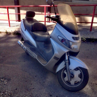Suzuki Burgman 400 pezzi di ricambio