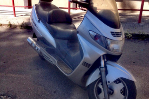 Suzuki Burgman 400 pezzi di ricambio