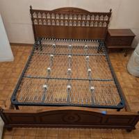 Letto matrimoniale legno massello stile classico