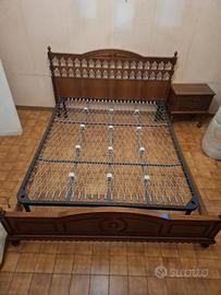 Letto matrimoniale legno massello stile classico