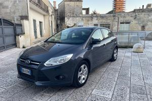 Ford Focus 1.6 120 CV GPL Titanium
