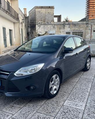 Ford Focus 1.6 120 CV GPL Titanium