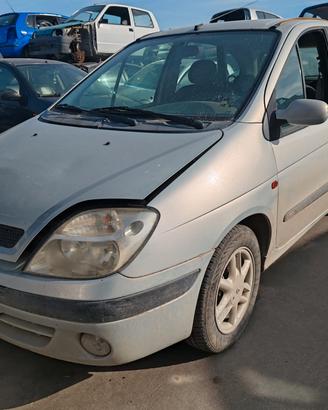 Ricambi RENAULT SCENIC 1.9 diesel 2001