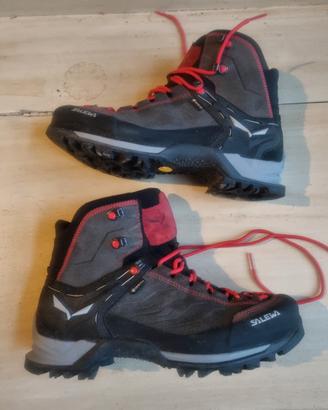 scarpe da trekking 
