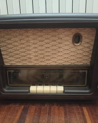 radio vintage Wega Carina