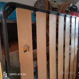 Rete con doghe in legno 