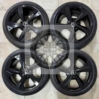 Cerchi 18 neri e pneumatici originali Audi A3 8Y