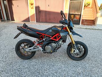 Dorsoduro Factory 750 A2