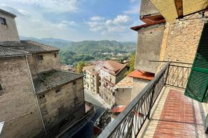 3 LOCALI A SUBIACO
