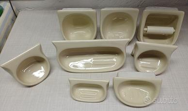 Accessori bagno vintage in ceramica