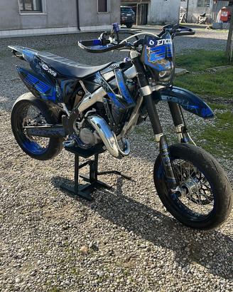 Tm 125