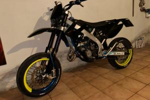 TM SMR 125cc (alimentazione a carburatore)