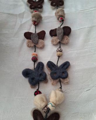 collana feltro farfalle